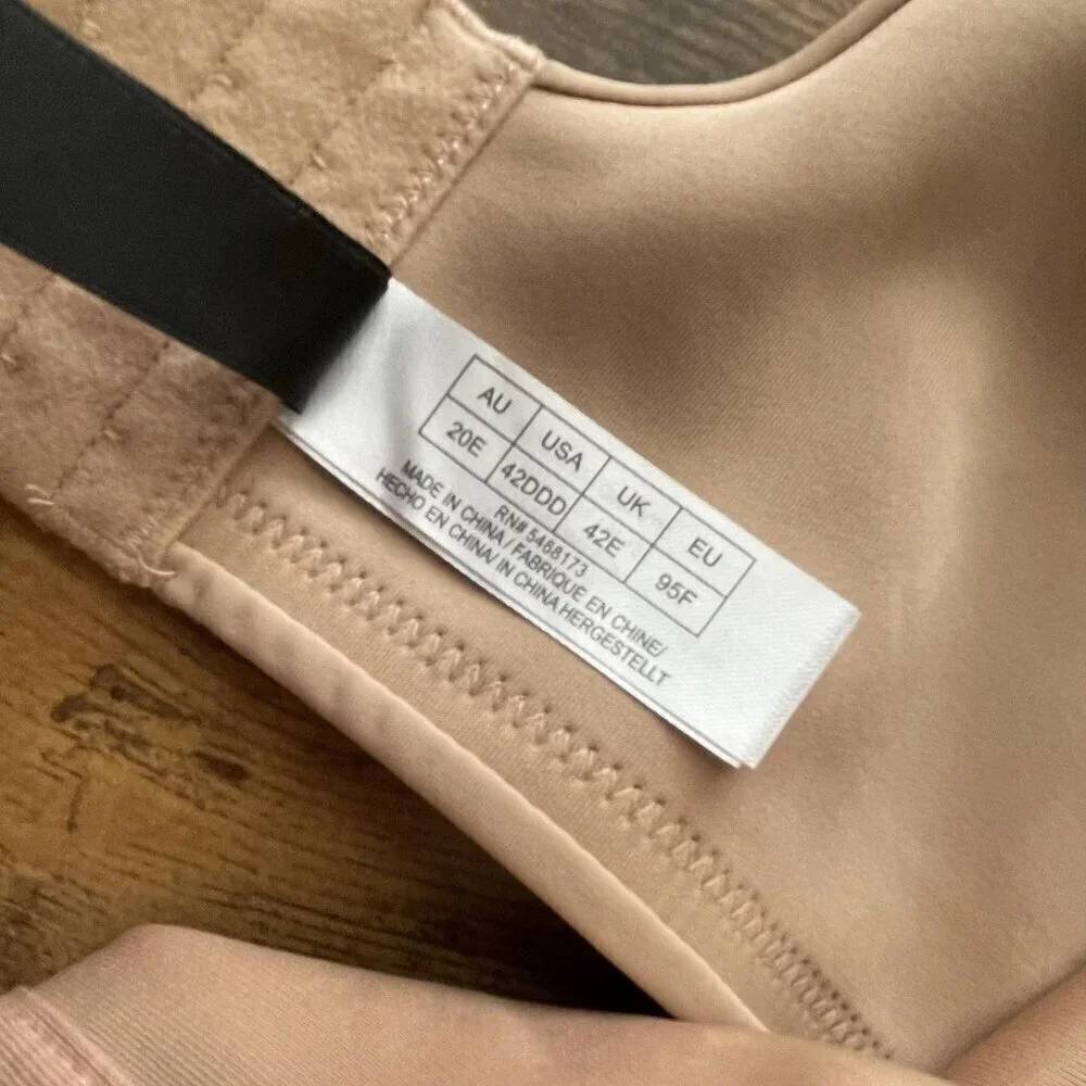 Avenue 42DDD Bra Nude Beige Wireless Back Smoothing Full Figure Coverage